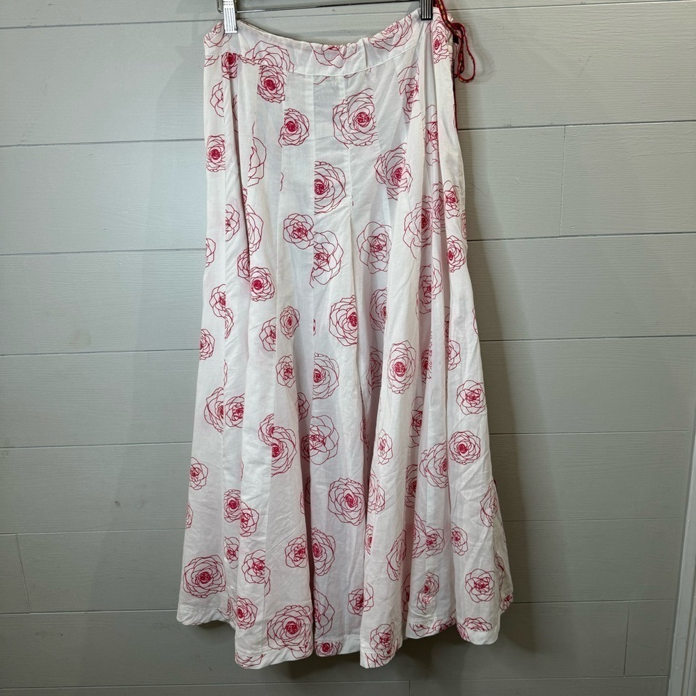 Pitusa | NWT Printed Flare Pant Size Standard (M, L & XL)